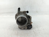 2014-2015 Hyundai Tucson Throttle Body P/N:35100-2G700 Fits Fits 2011 2012 2013 2014 2015 2016 OEM Used Auto Parts - Oemused