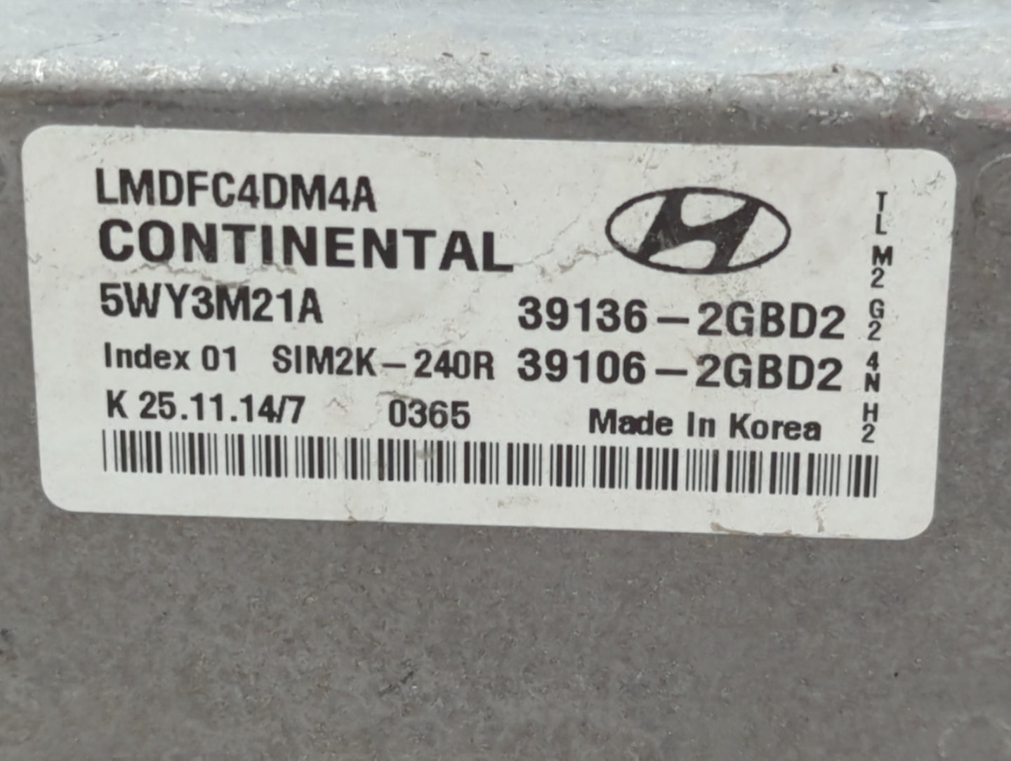 2014-2015 Hyundai Tucson PCM Engine Control Computer ECU ECM PCU OEM P/N:39136-2GBD2 39106-2GBD2 Fits Fits 2014 2015 OEM Use