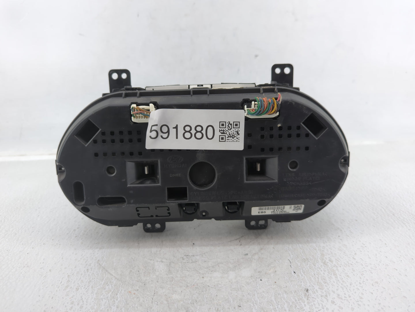 2014-2015 Hyundai Tucson Instrument Cluster Speedometer Gauges P/N:94011-2S080 Fits Fits 2014 2015 OEM Used Auto Parts - Oem