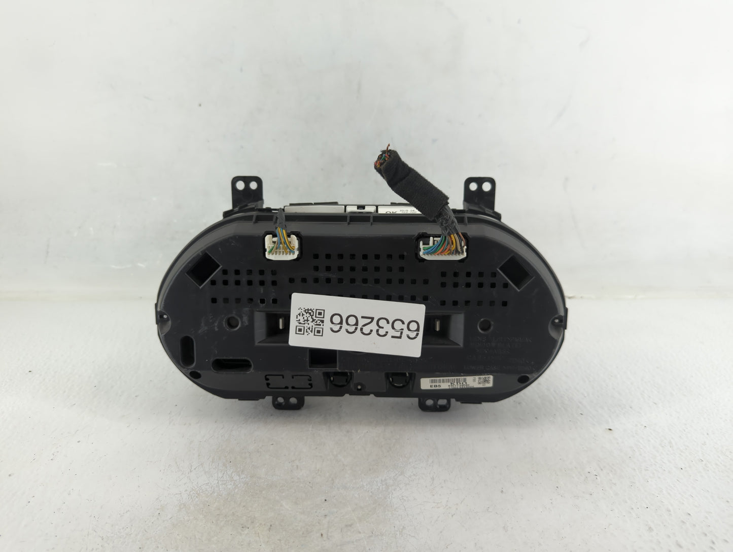 2014-2015 Hyundai Tucson Instrument Cluster Speedometer Gauges P/N:94011-2S080 Fits Fits 2014 2015 OEM Used Auto Parts - Oem