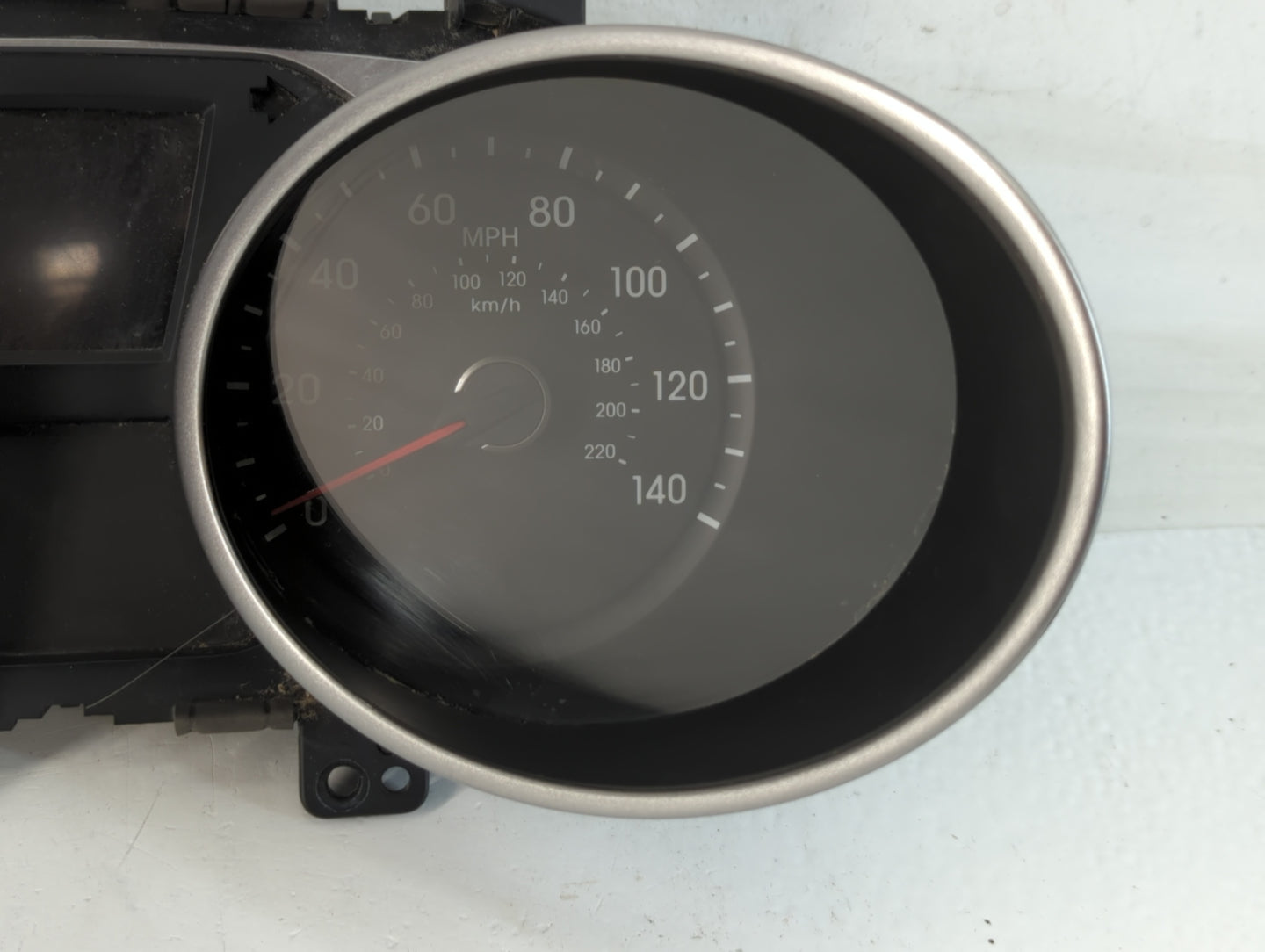 2014-2015 Hyundai Tucson Instrument Cluster Speedometer Gauges P/N:94011-2S020 Fits Fits 2014 2015 OEM Used Auto Parts - Oem
