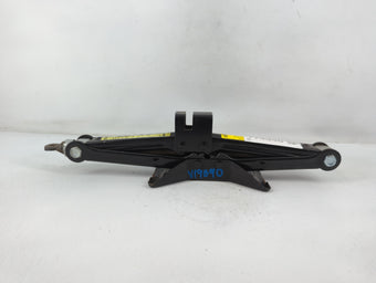 compare product 2015 Hyundai Tucson Spare Scissor Car Jack