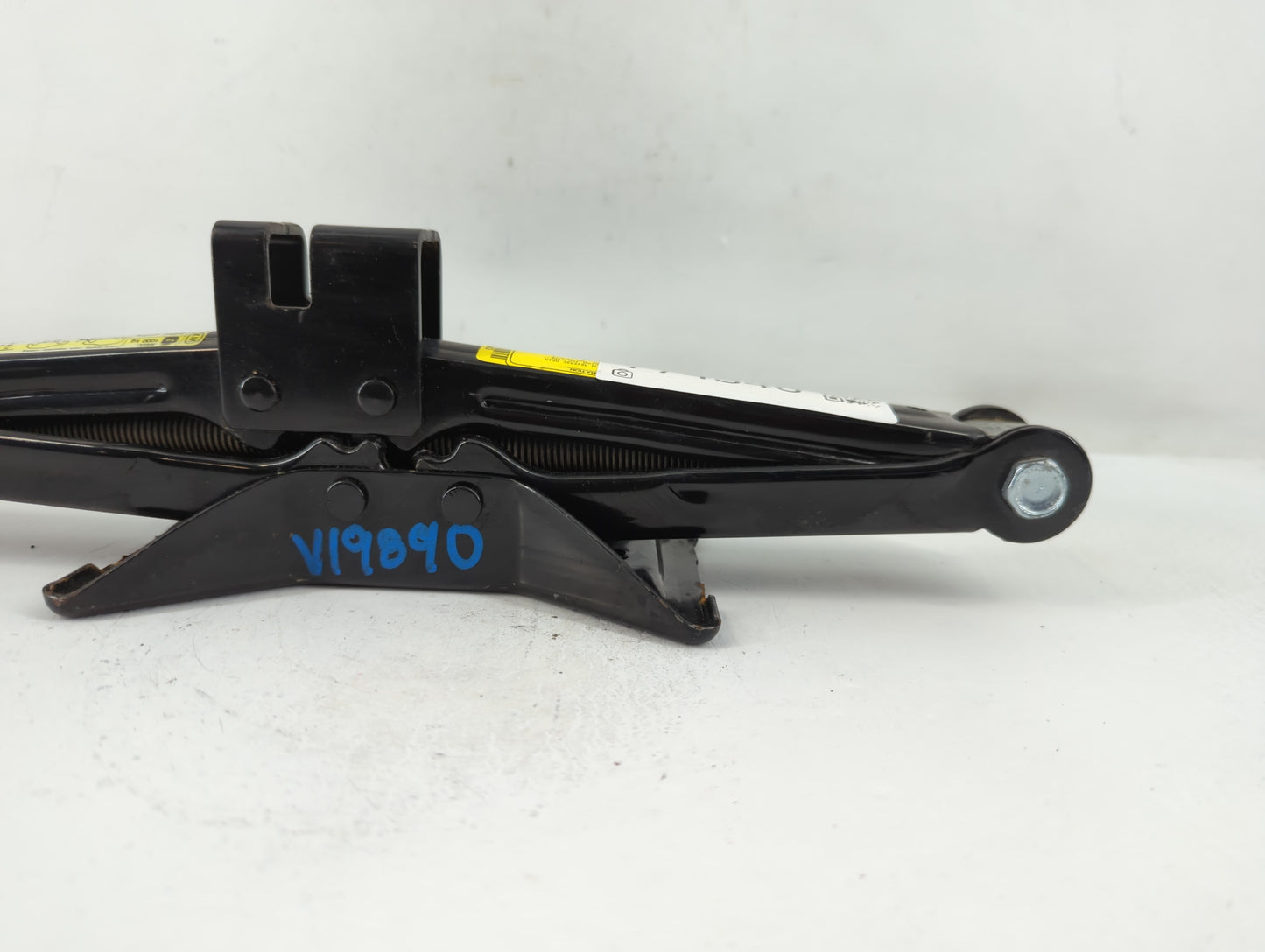 2015 Hyundai Tucson Spare Scissor Car Jack - Oemusedautoparts1.com