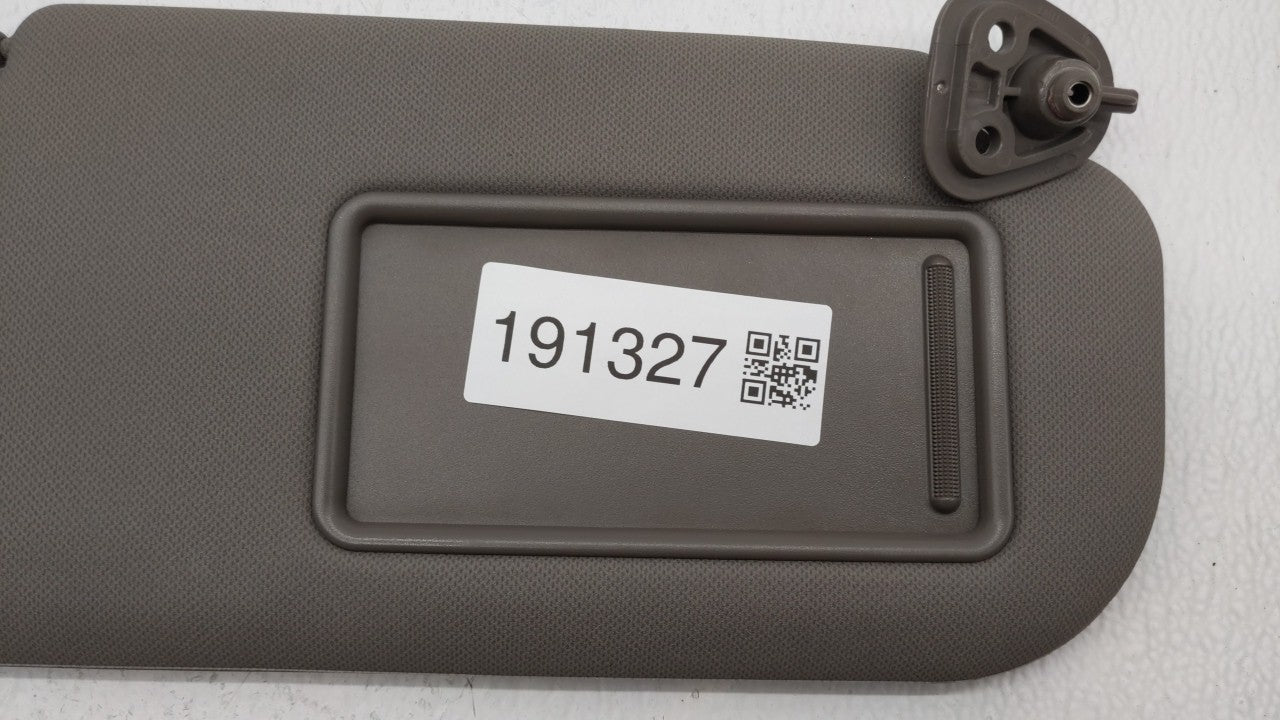 2015 Hyundai Tucson Sun Visor Shade Replacement Passenger Right Mirror Fits Fits 2010 2011 2012 2013 2014 OEM Used Auto Part