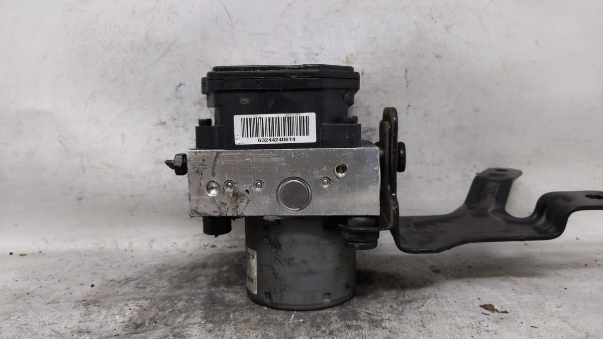 2015-2017 Hyundai Veloster Anti-Lock Brake ABS Pump Module Actuator OEM P/N:BE6003G606,58920-2V480,58920-2V470 BE6003G606 Fi