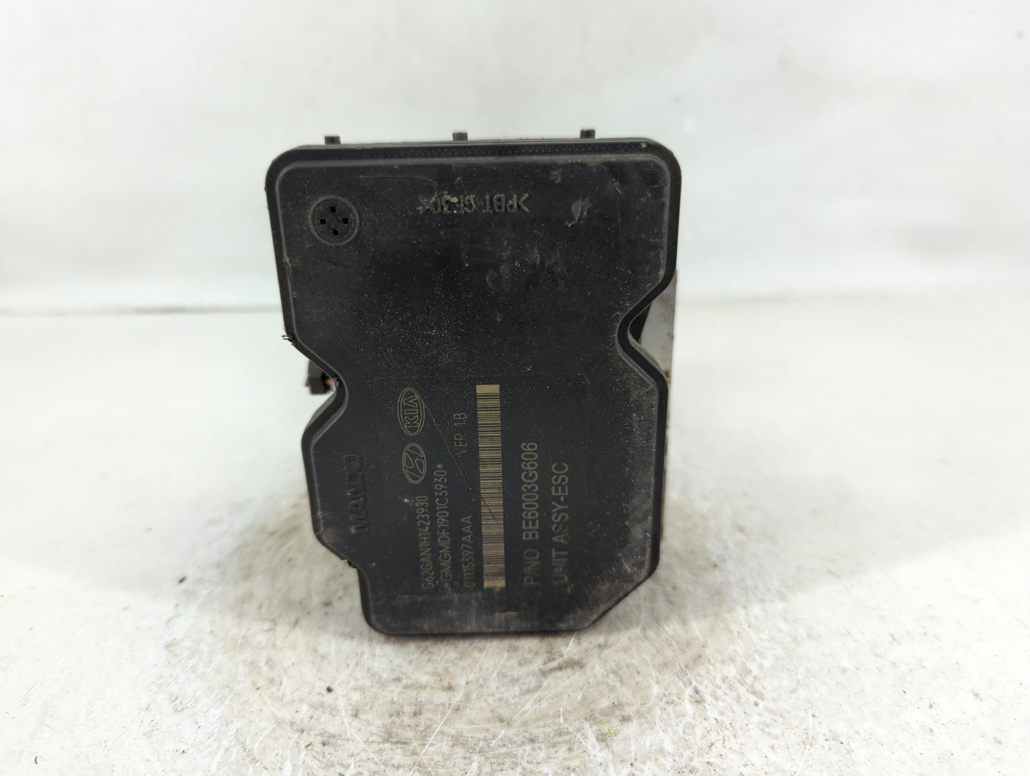 2015-2017 Hyundai Veloster ABS Pump Control Module Replacement P/N:58920-2V470 Fits Fits 2015 2016 2017 OEM Used Auto Parts 