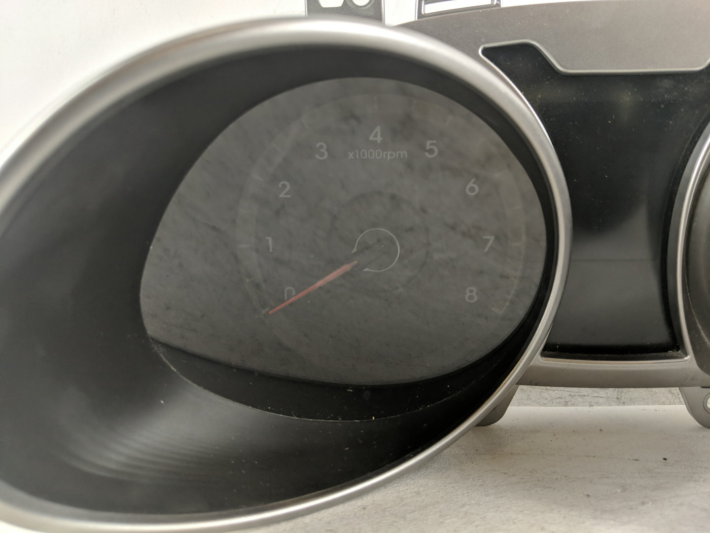 2012-2015 Hyundai Veloster Instrument Cluster Speedometer Gauges P/N:94001-2V331RDR Fits Fits 2012 2013 2014 2015 OEM Used A