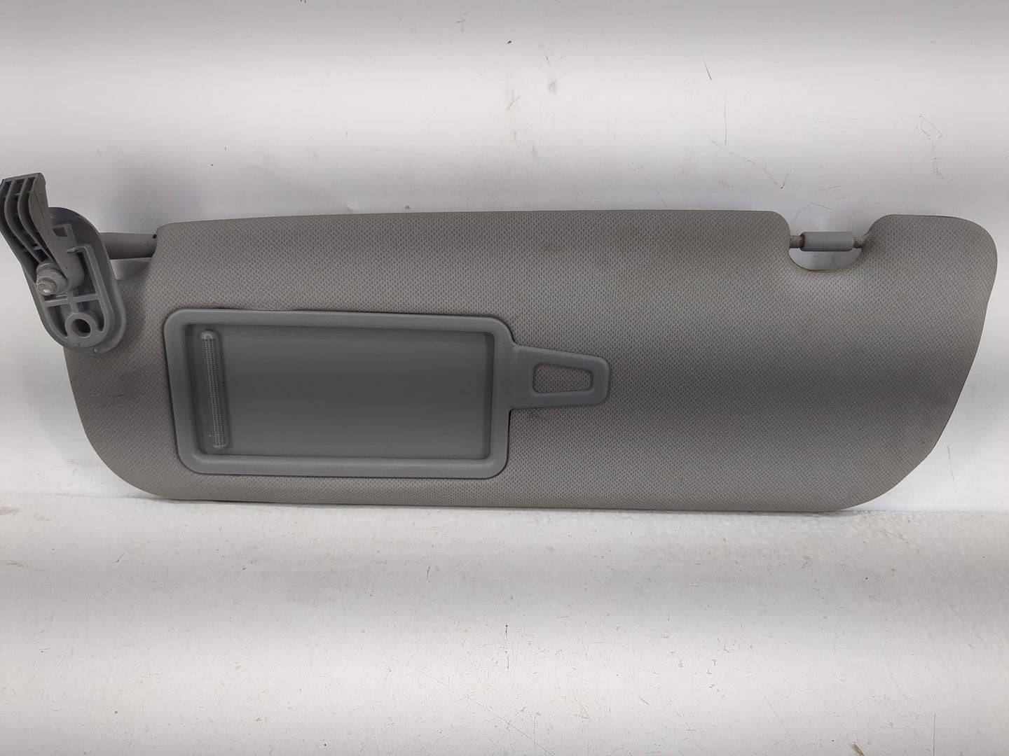 2012-2015 Hyundai Veloster Sun Visor Shade Replacement Driver Left Mirror Fits Fits 2012 2013 2014 2015 OEM Used Auto Parts 