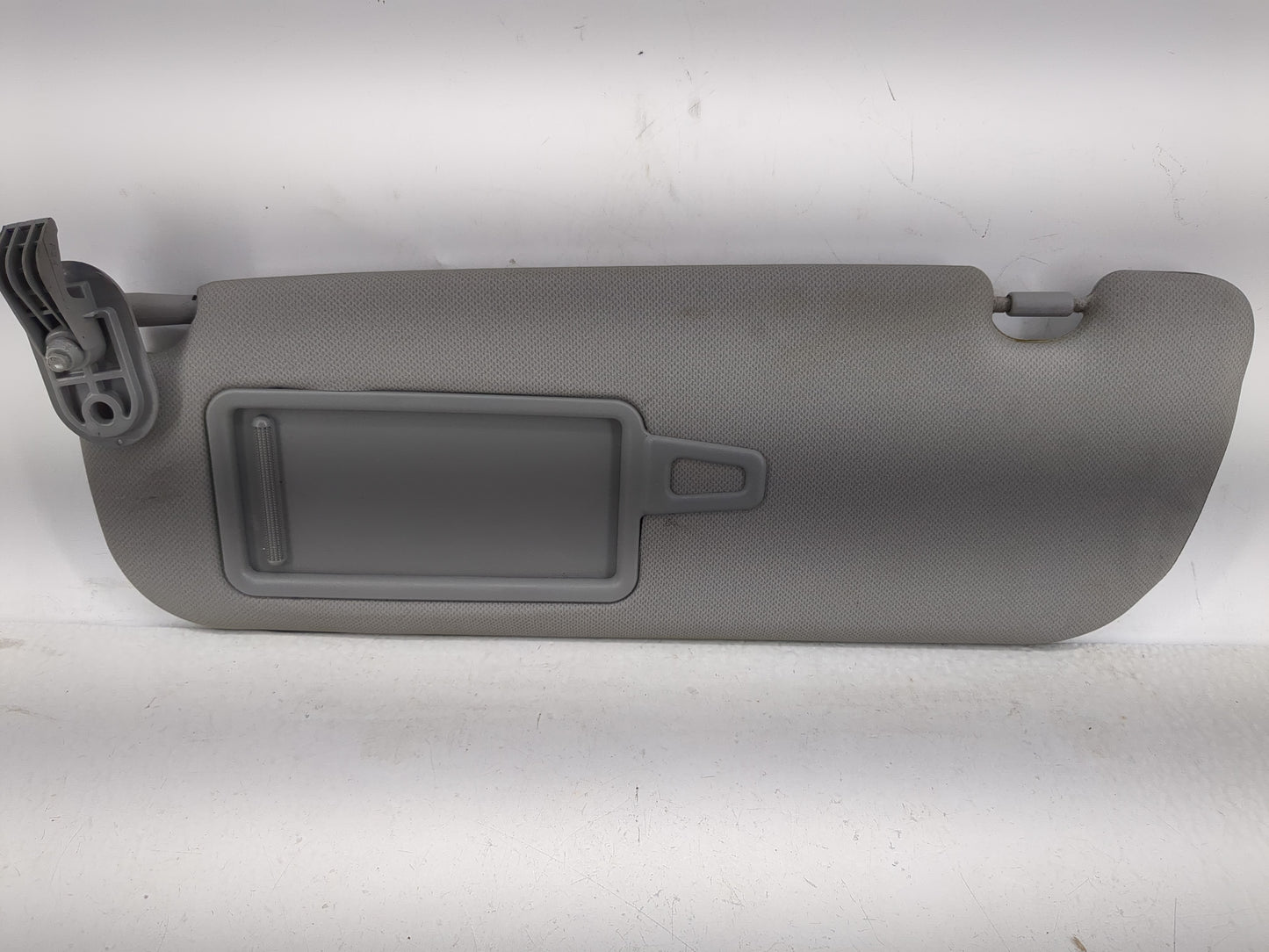 2012-2015 Hyundai Veloster Sun Visor Shade Replacement Driver Left Mirror Fits Fits 2012 2013 2014 2015 OEM Used Auto Parts 
