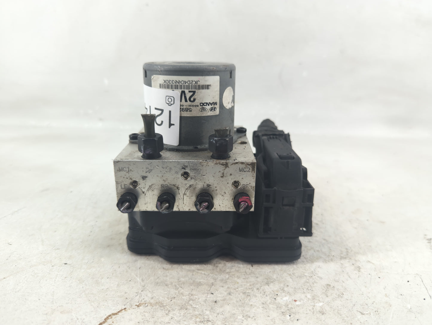 2015-2017 Hyundai Veloster ABS Pump Control Module Replacement P/N:JK2D4D00330K Fits Fits 2015 2016 2017 OEM Used Auto Parts