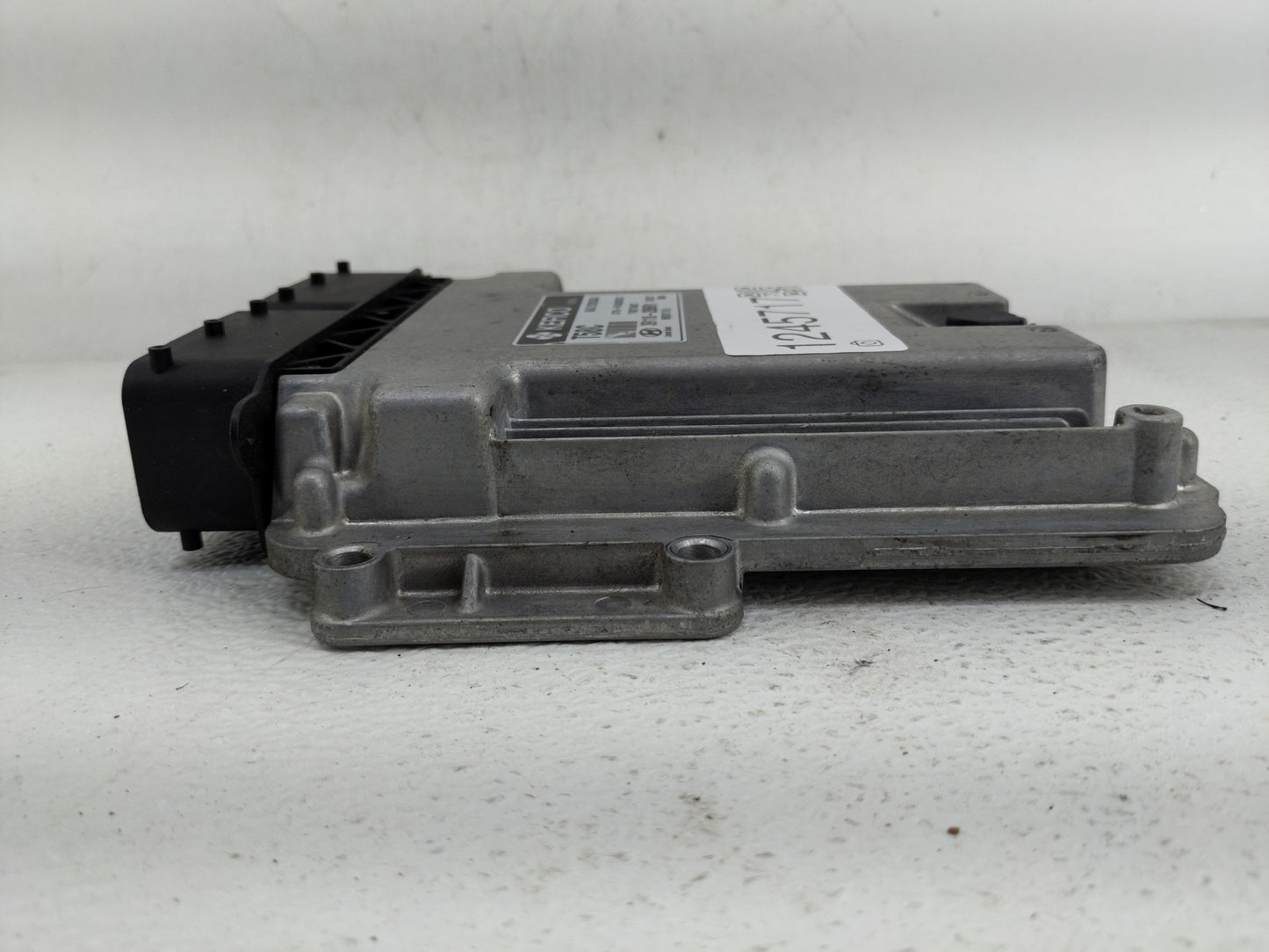 2015 Hyundai Veloster PCM Engine Control Computer ECU ECM PCU OEM P/N:39118-2BBR1 Fits OEM Used Auto Parts - Oemusedautopart