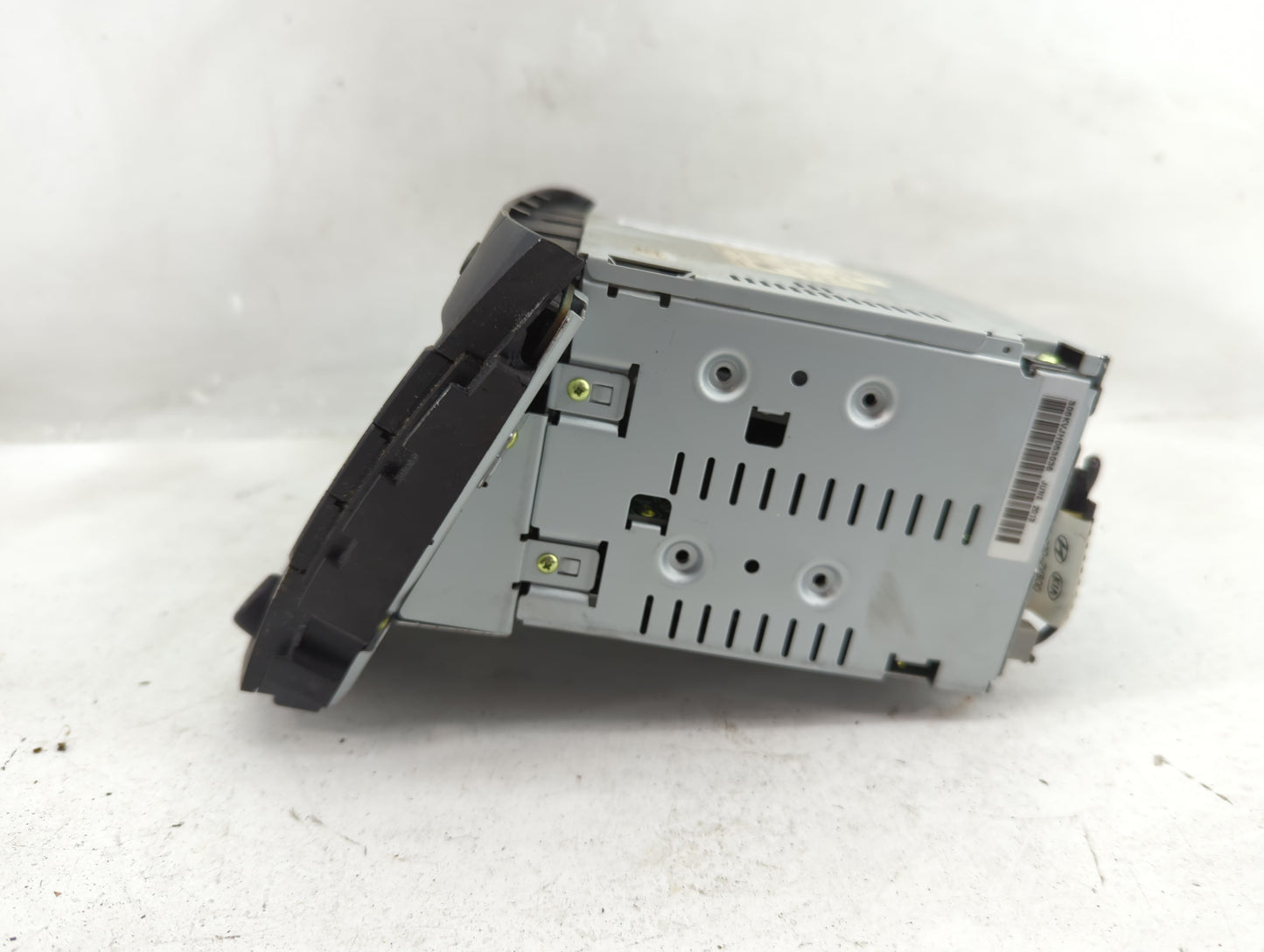 2012-2015 Hyundai Veloster Radio AM FM Cd Player Receiver Replacement P/N:96560-2V700 Fits Fits 2012 2013 2014 2015 OEM Used