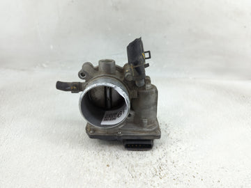 2015-2020 Hyundai Veloster Throttle Body P/N:35100-2B320 Fits Fits 2015 2016 2017 2018 2019 2020 2021 2022 OEM Used Auto Par