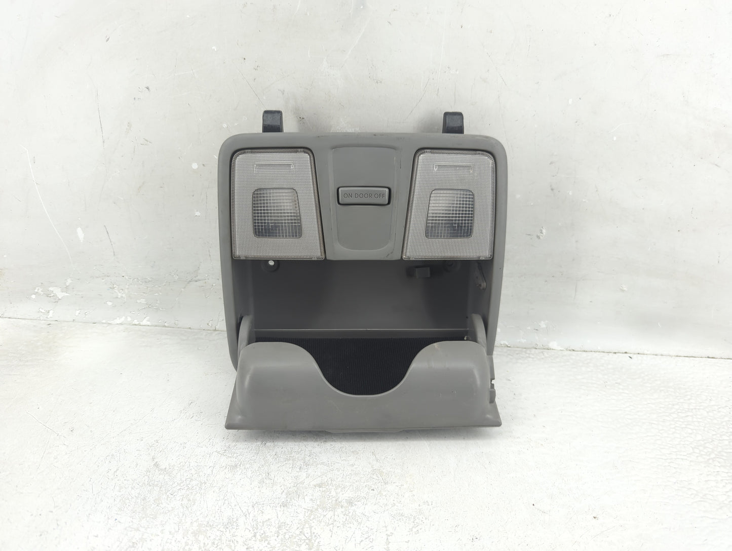 2015 Hyundai Veloster Overhead Roof Console - Oemusedautoparts1.com