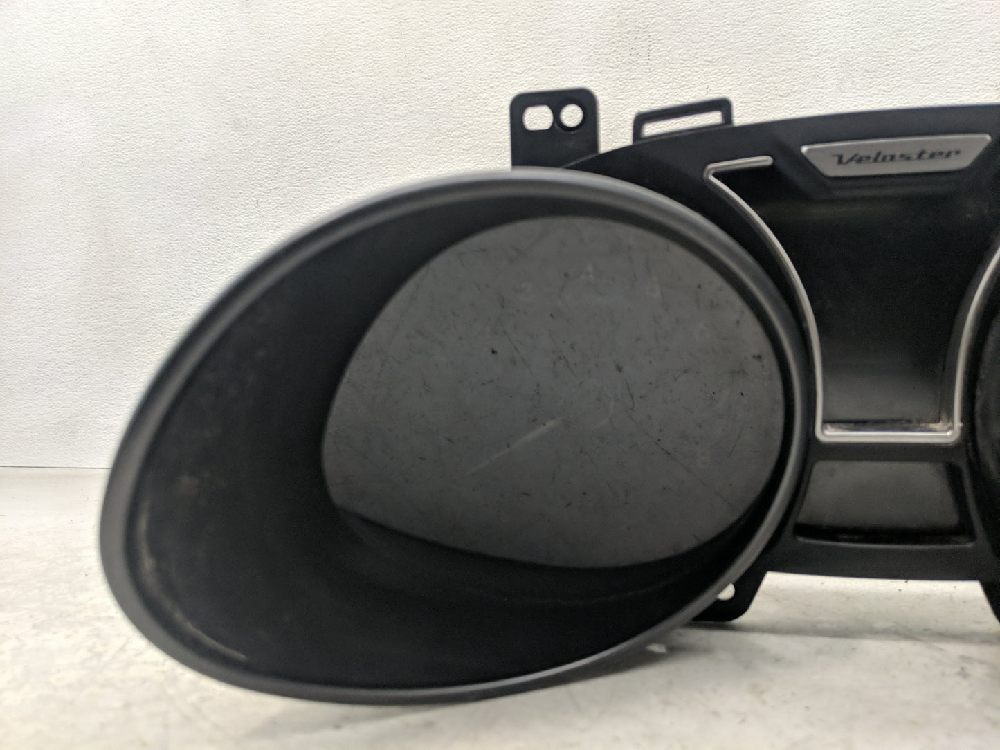 2015 Hyundai Veloster Instrument Cluster Speedometer Gauges P/N:94011-2V331PD5 Fits OEM Used Auto Parts - Oemusedautoparts1.