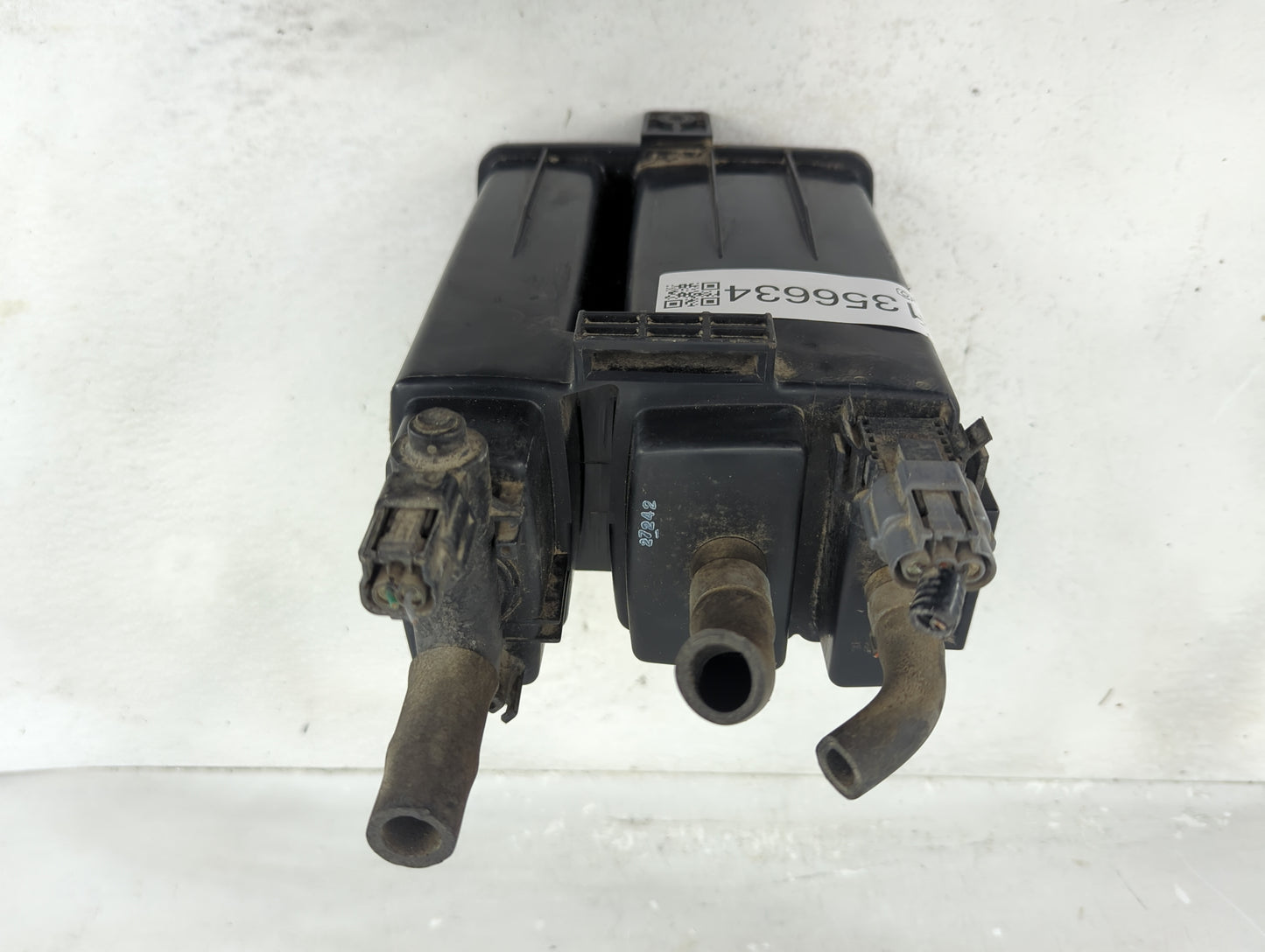 2015 Hyundai Veloster Fuel Vapor Charcoal Canister - Oemusedautoparts1.com