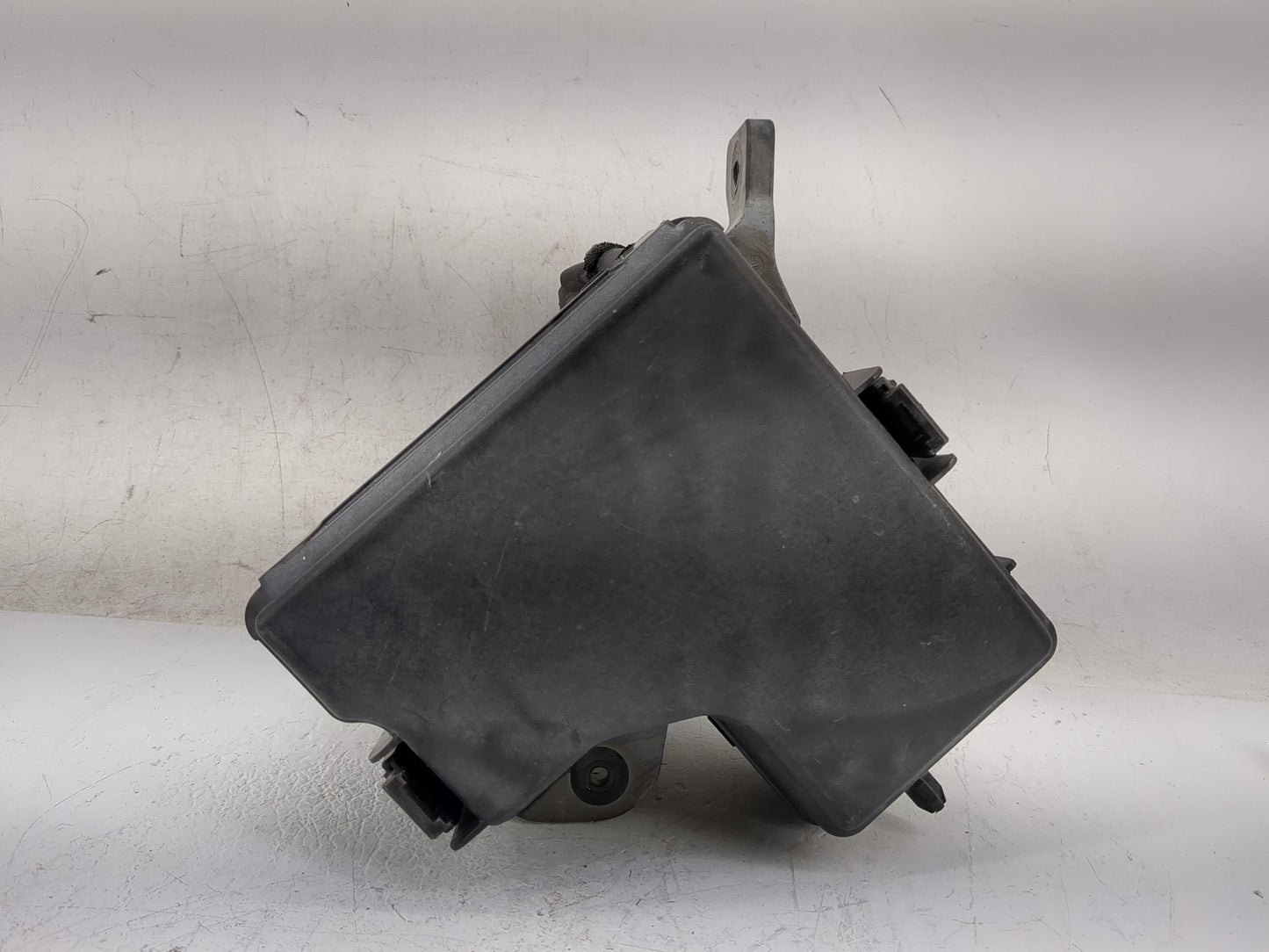 2015-2017 Hyundai Veloster Fusebox Fuse Box Panel Relay Module Fits Fits 2015 2016 2017 OEM Used Auto Parts - Oemusedautopar