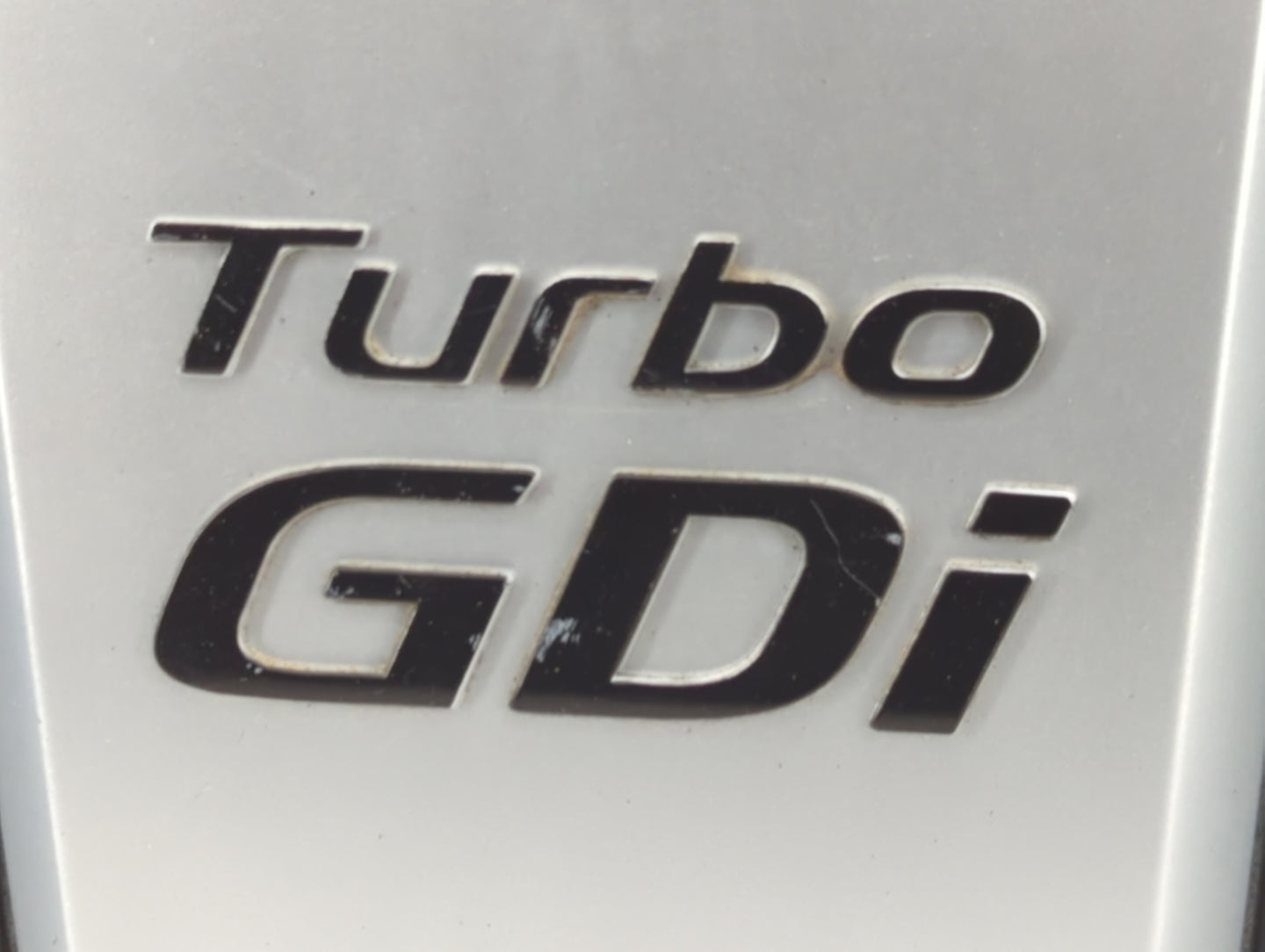 2015 Hyundai Veloster Engine Cover - Oemusedautoparts1.com