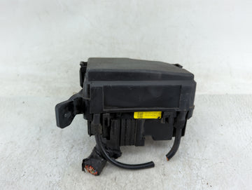 2015-2017 Hyundai Veloster Fusebox Fuse Box Panel Relay Module P/N:N91305-2V026-16 Fits Fits 2015 2016 2017 OEM Used Auto Pa