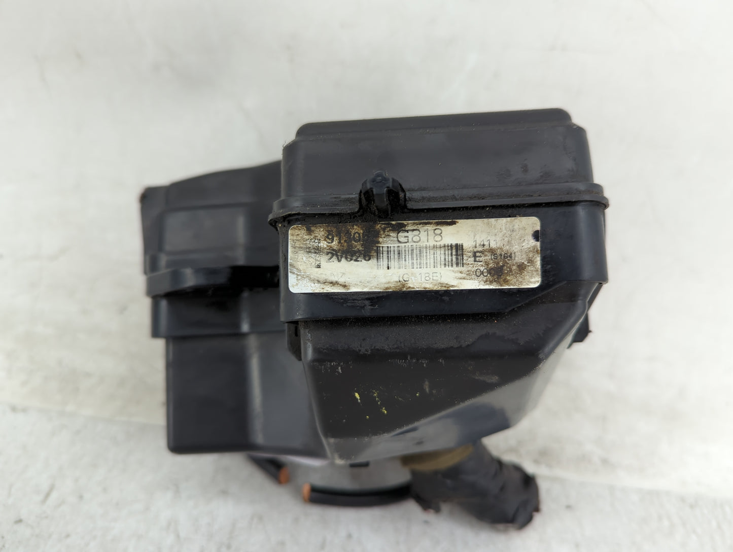 2015-2017 Hyundai Veloster Fusebox Fuse Box Panel Relay Module P/N:N91305-2V026-16 Fits Fits 2015 2016 2017 OEM Used Auto Pa