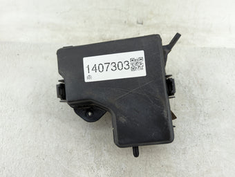 compare product 2015 Hyundai Veloster Fusebox Fuse Box Panel Relay Module P/N:N91236-2V017-09 Fits OEM Used Auto Parts