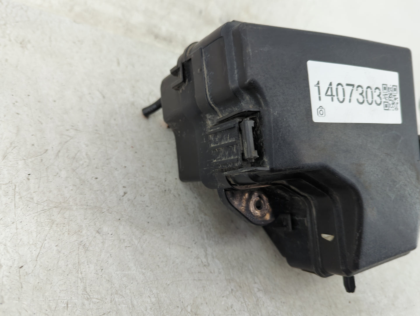 2015 Hyundai Veloster Fusebox Fuse Box Panel Relay Module P/N:N91236-2V017-09 Fits OEM Used Auto Parts - Oemusedautoparts1.c