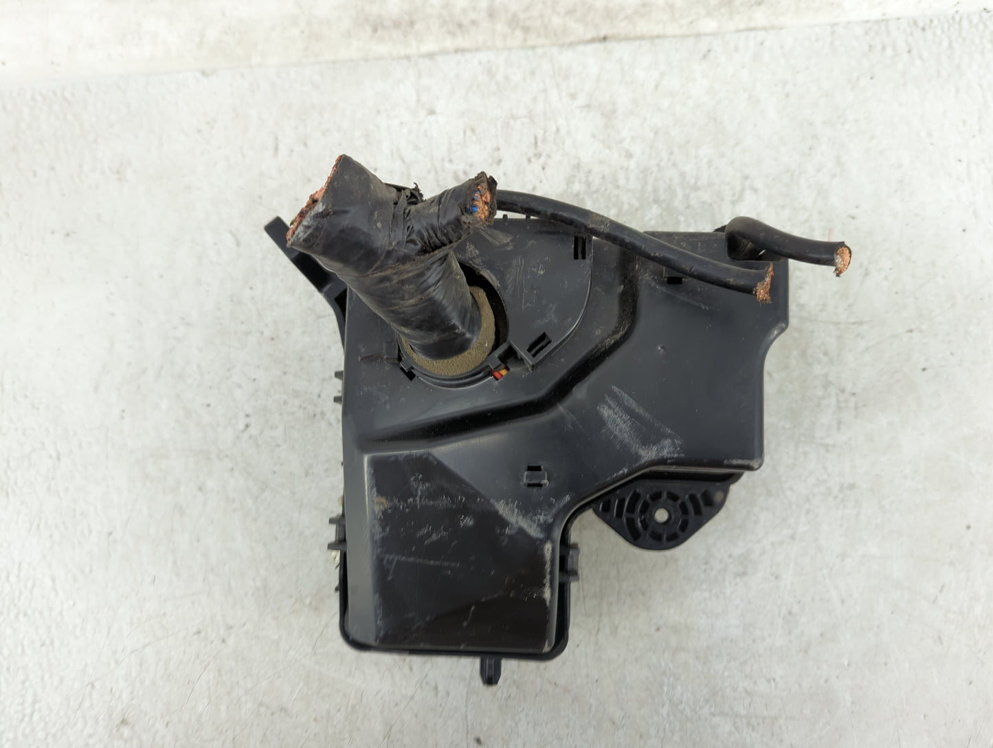 2015 Hyundai Veloster Fusebox Fuse Box Panel Relay Module P/N:N91236-2V017-09 Fits OEM Used Auto Parts - Oemusedautoparts1.c