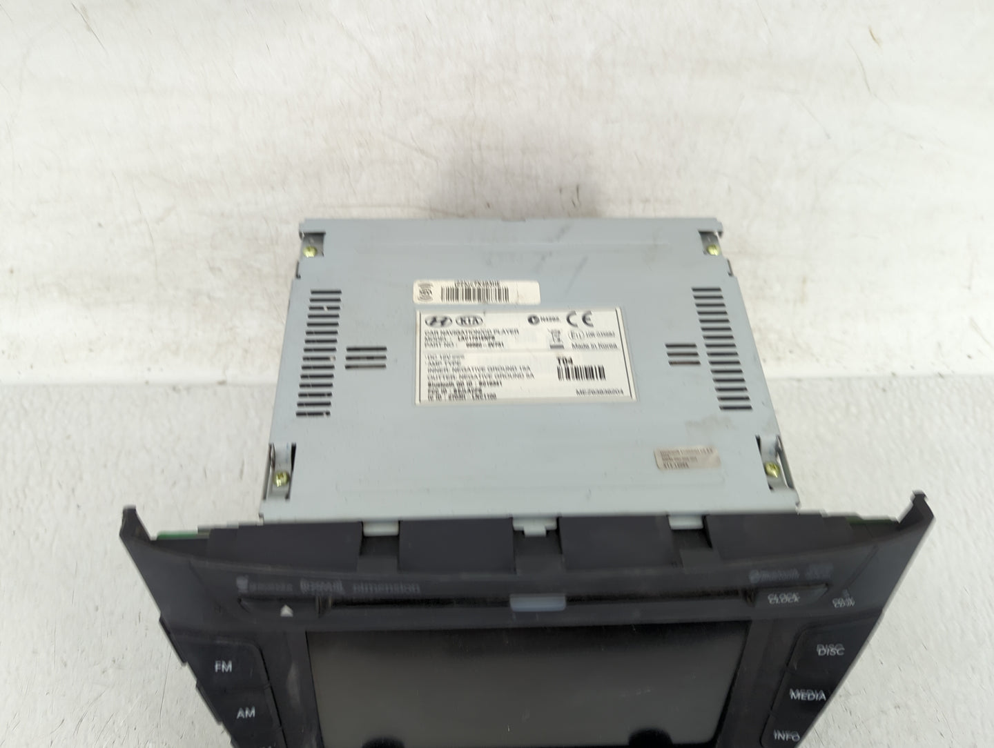 2015 Hyundai Veloster Radio AM FM Cd Player Receiver Replacement P/N:96560-2V741 Fits OEM Used Auto Parts - Oemusedautoparts