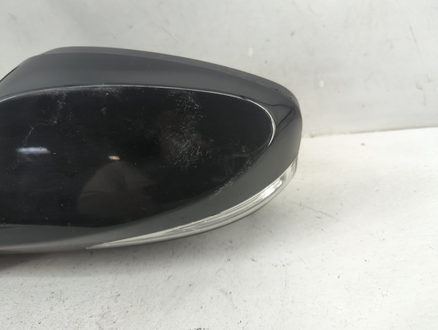 2014-2017 Hyundai Veloster Driver Side View Mirror - Left Door Mirror OEM Used - Oemusedautoparts1.com