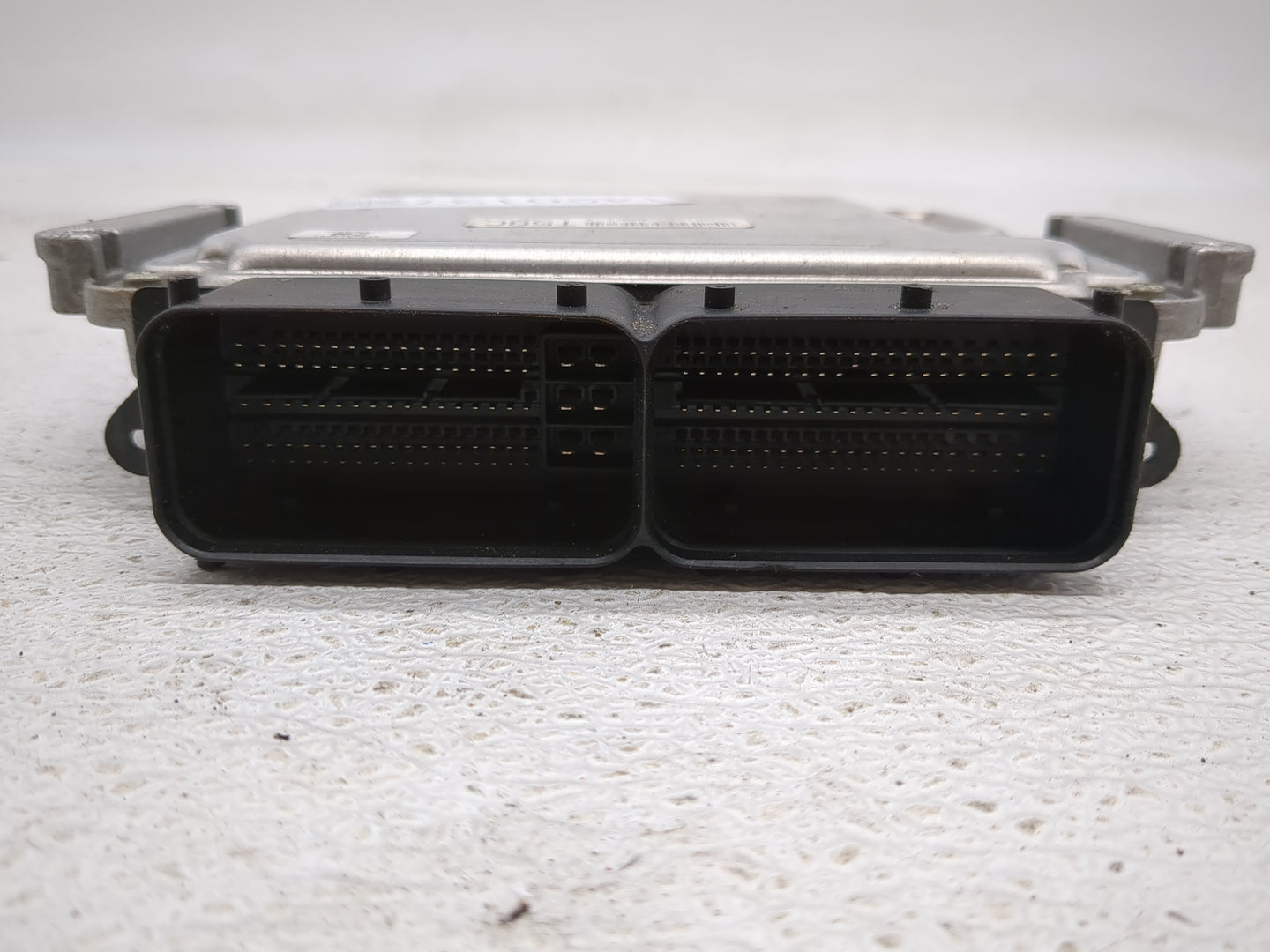 2015 Hyundai Veloster PCM Engine Control Computer ECU ECM PCU OEM P/N:39118-2BBR1 9003120633KA, MEDG17.9.8 Fits OEM Used Aut