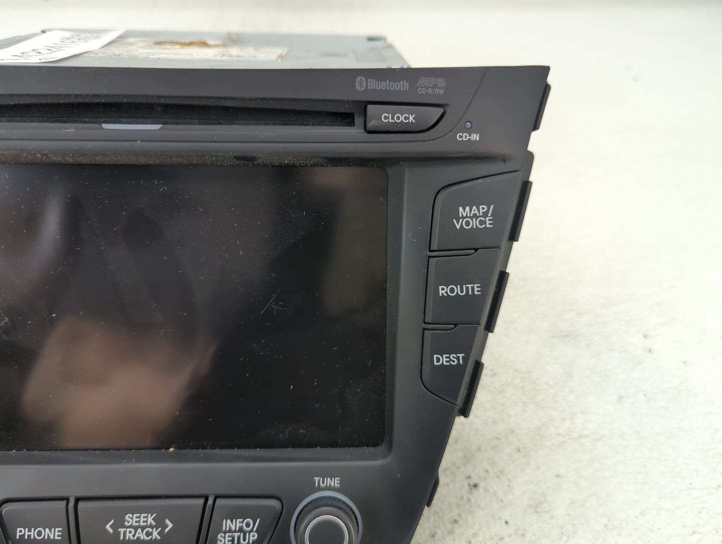 2012-2015 Hyundai Veloster Radio AM FM Cd Player Receiver Replacement P/N:96560-2V701 Fits Fits 2012 2013 2014 2015 OEM Used