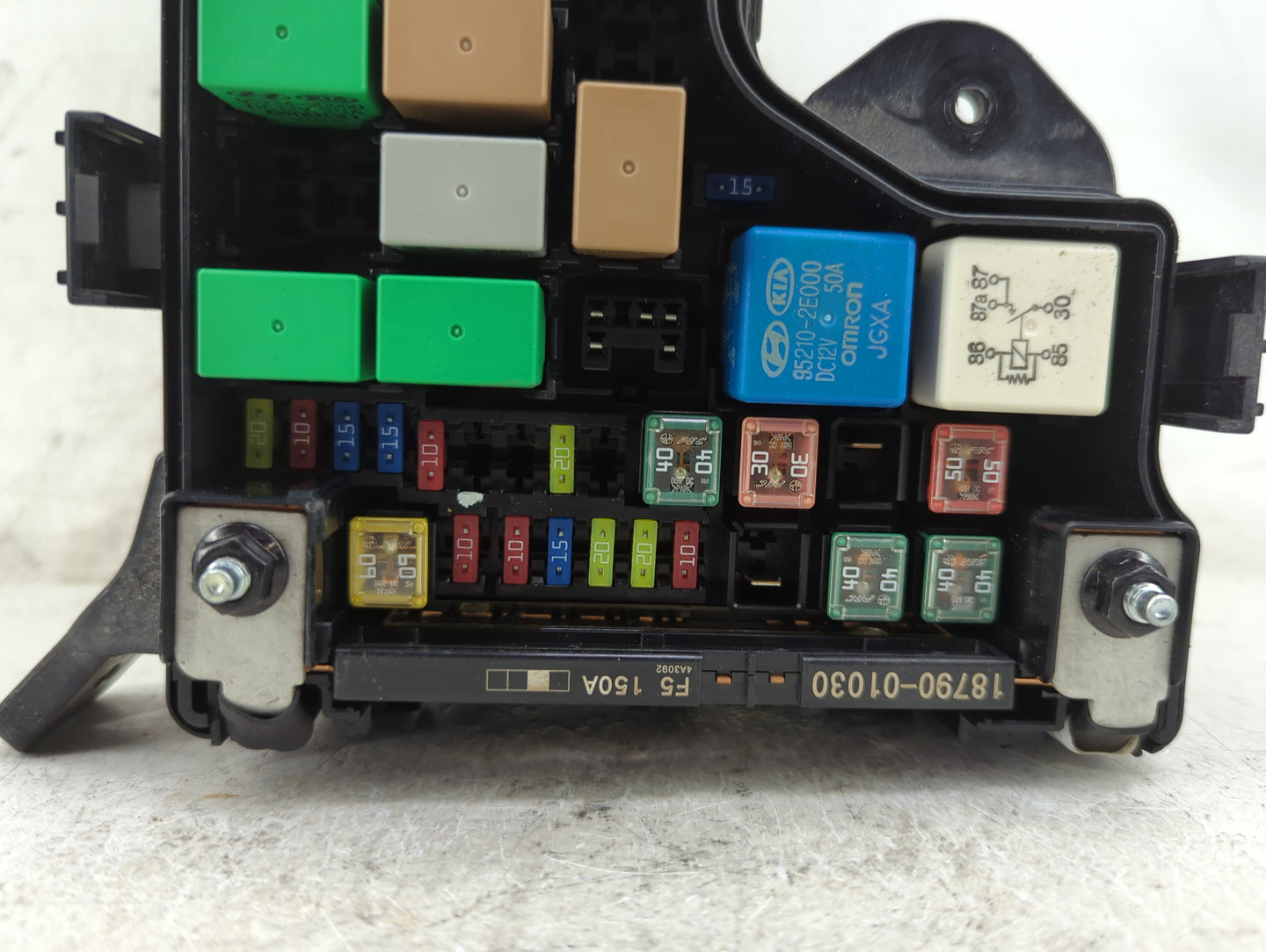 2015-2017 Hyundai Veloster Fusebox Fuse Box Panel Relay Module P/N:91301 2V065 Fits Fits 2015 2016 2017 OEM Used Auto Parts 