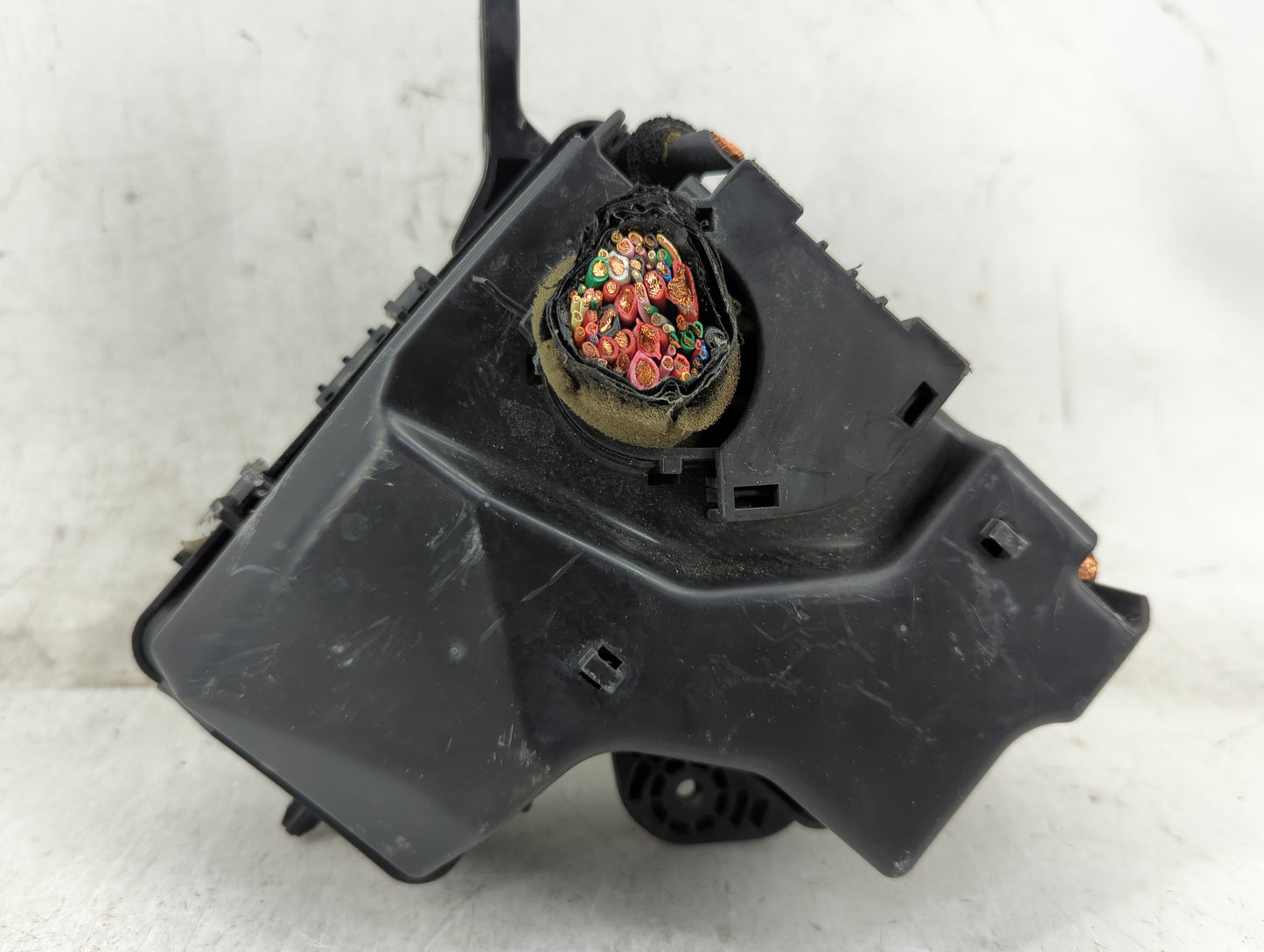 2015-2017 Hyundai Veloster Fusebox Fuse Box Panel Relay Module P/N:91301 2V065 Fits Fits 2015 2016 2017 OEM Used Auto Parts 