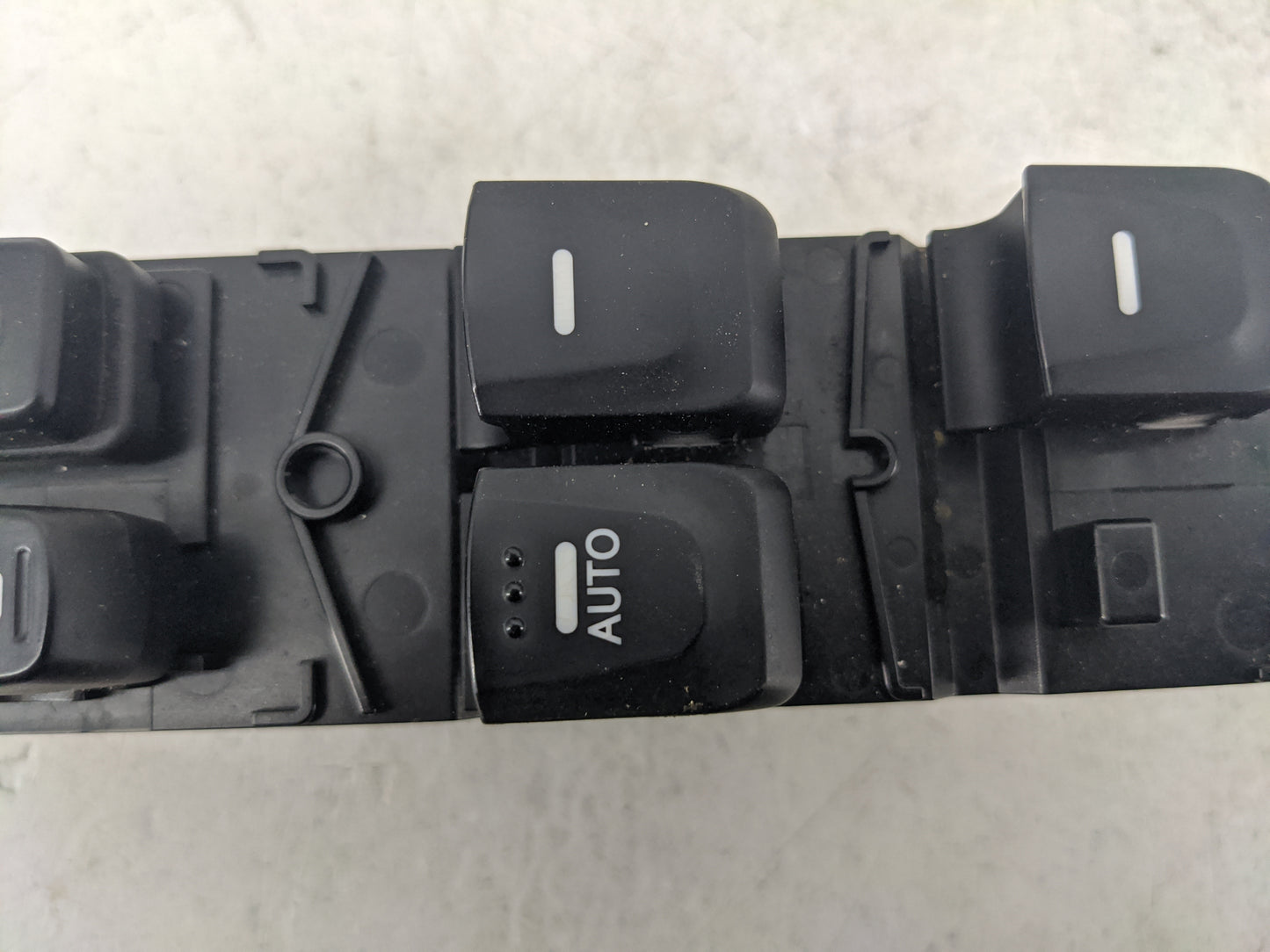 2012-2017 Hyundai Veloster Master Power Window Switch Replacement Driver Side Left P/N:29910333 Fits OEM Used Auto Parts - O