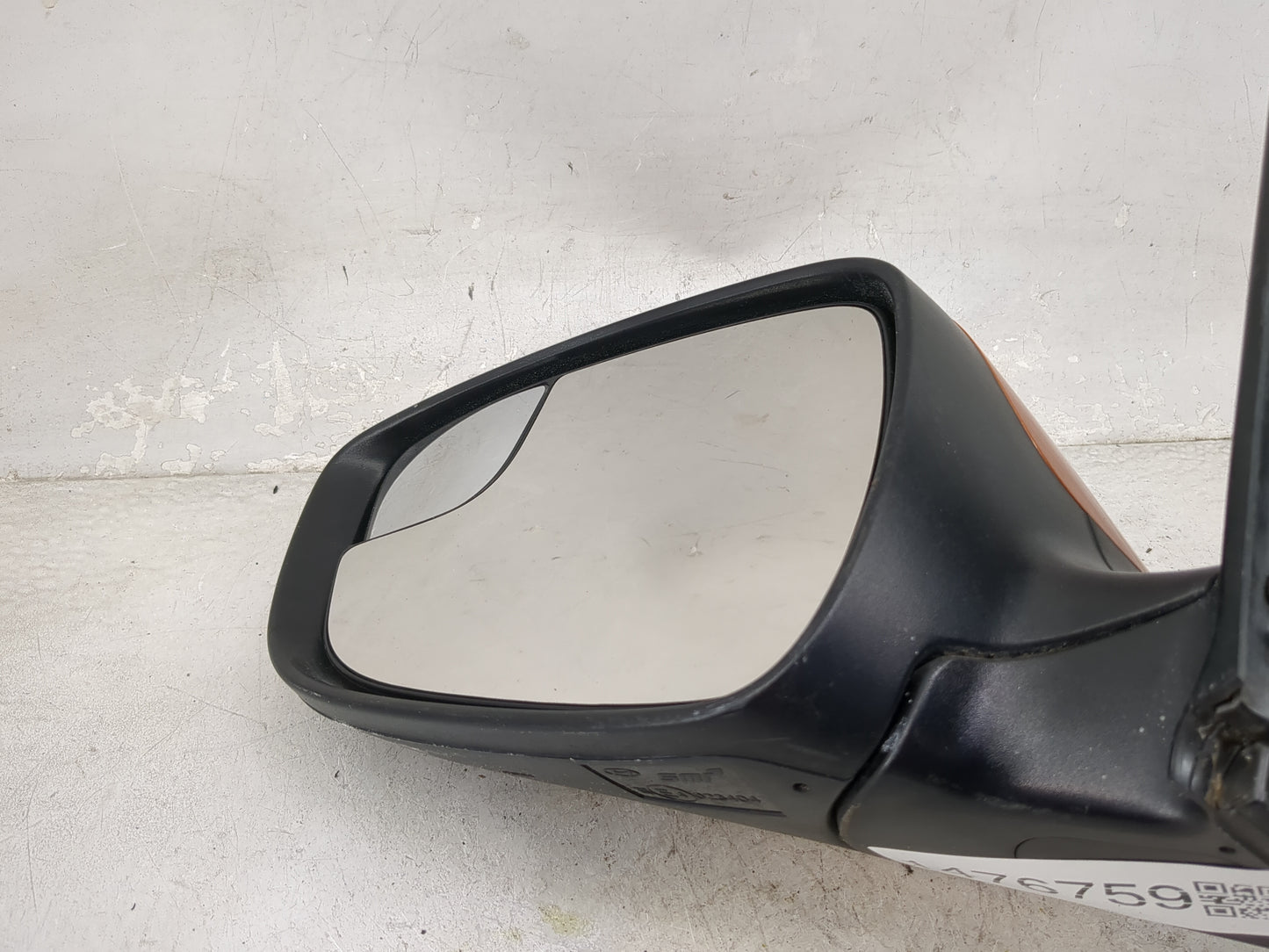 2014-2017 Hyundai Veloster Driver Side View Mirror - Left Door Mirror OEM Used - Oemusedautoparts1.com