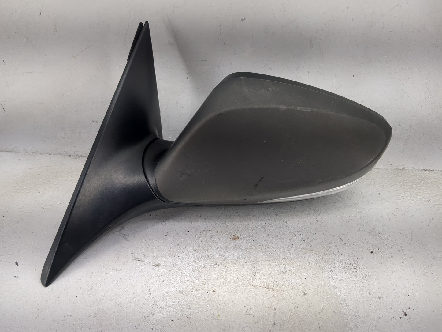 2014-2017 Hyundai Veloster Driver Side View Mirror - Left Door Mirror OEM Used - Oemusedautoparts1.com