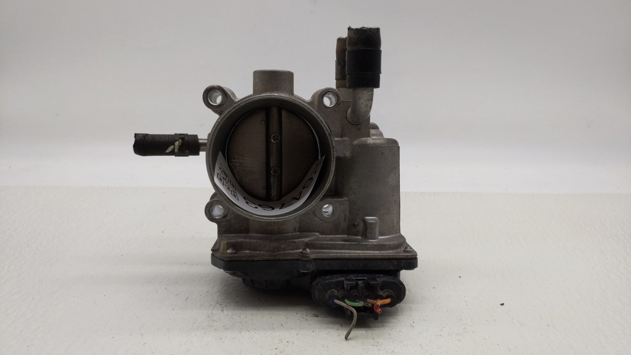 2012-2017 Hyundai Veloster Throttle Body P/N:5302-1S02 35100-2B300 Fits Fits 2012 2013 2014 2015 2016 2017 2018 2019 OEM Use