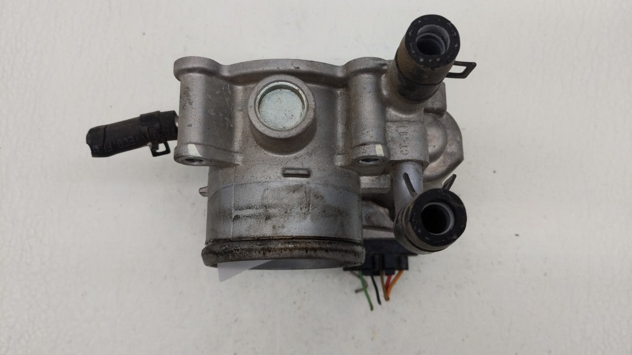2012-2017 Hyundai Veloster Throttle Body P/N:5302-1S02 35100-2B300 Fits Fits 2012 2013 2014 2015 2016 2017 2018 2019 OEM Use