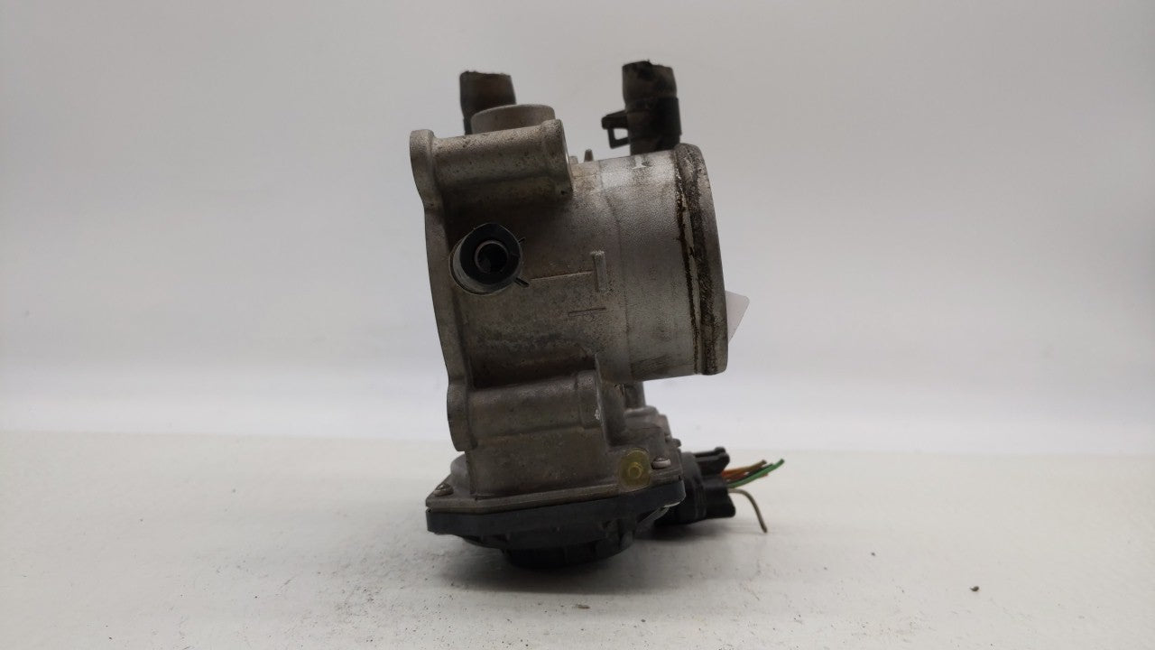 2012-2017 Hyundai Veloster Throttle Body P/N:5302-1S02 35100-2B300 Fits Fits 2012 2013 2014 2015 2016 2017 2018 2019 OEM Use
