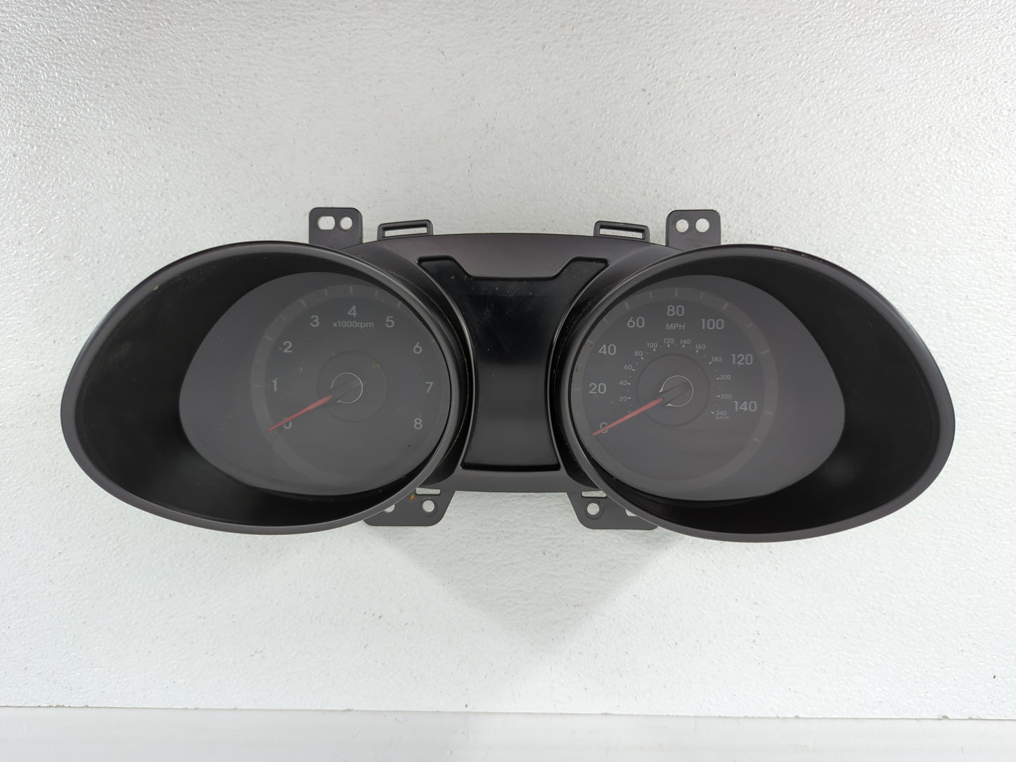 2012-2015 Hyundai Veloster Instrument Cluster Speedometer Gauges P/N:94011-2V320PD5 94011-2V320 Fits Fits 2012 2013 2014 201
