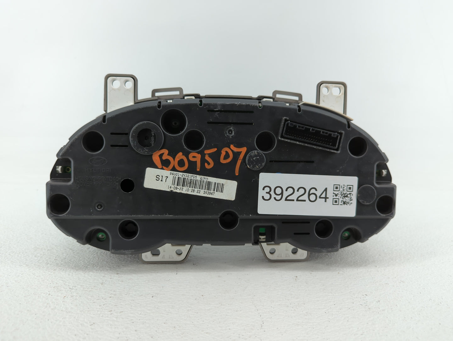 2012-2015 Hyundai Veloster Instrument Cluster Speedometer Gauges P/N:94011-2V320PD5 94011-2V320 Fits Fits 2012 2013 2014 201