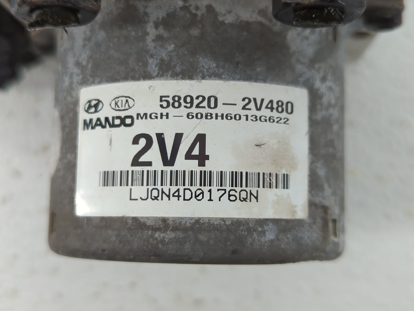 2015-2017 Hyundai Veloster ABS Pump Control Module Replacement P/N:BE6003G606 58920-2V480, 58920-2V470 Fits Fits 2015 2016 2