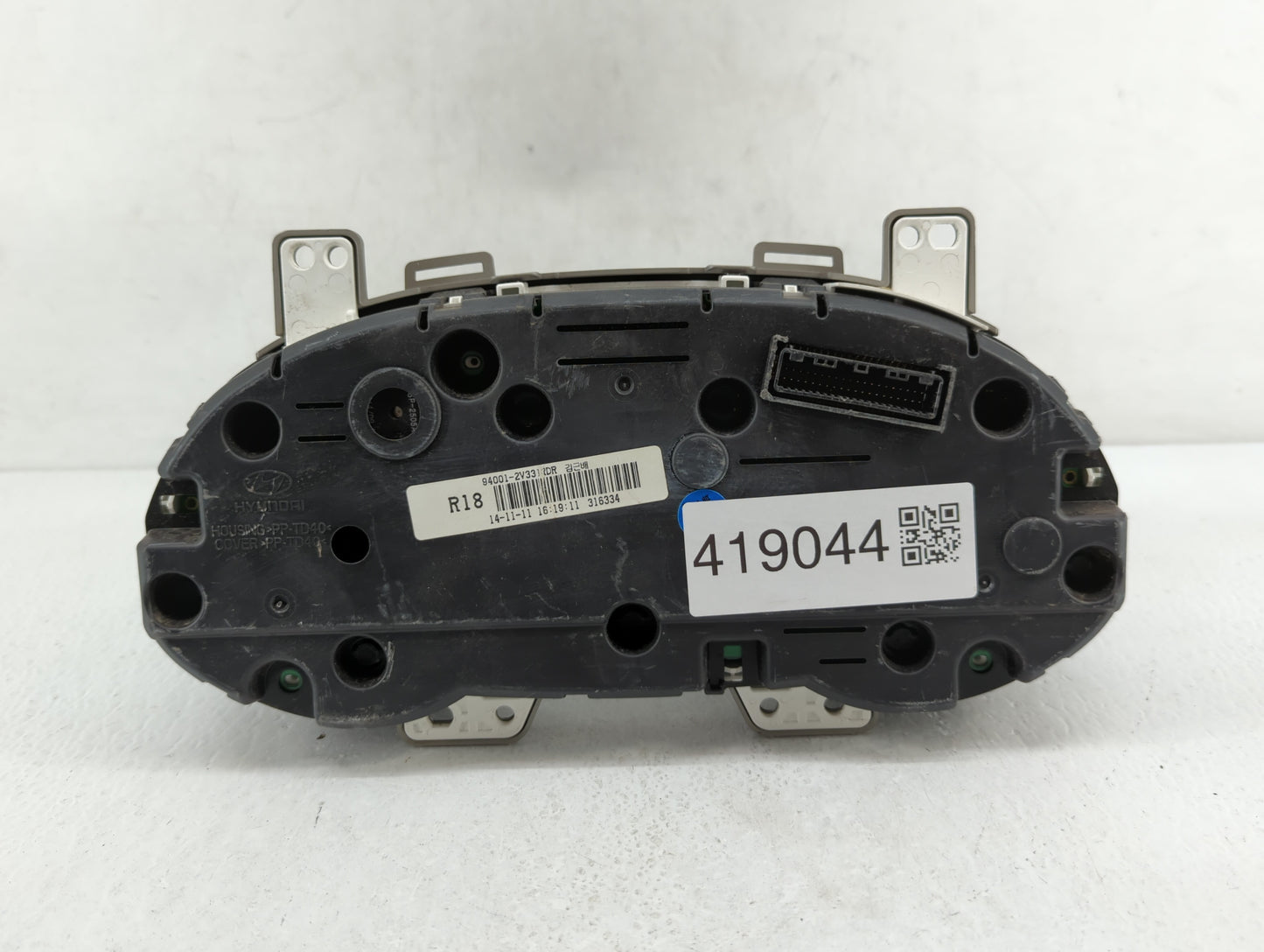 2012-2015 Hyundai Veloster Instrument Cluster Speedometer Gauges P/N:94011-2V331PD5 94011-2V330PD5 Fits Fits 2012 2013 2014 