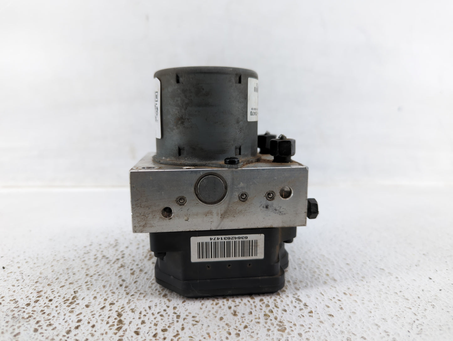 2015-2017 Hyundai Veloster ABS Pump Control Module Replacement P/N:58920-2V470 Fits Fits 2015 2016 2017 OEM Used Auto Parts 
