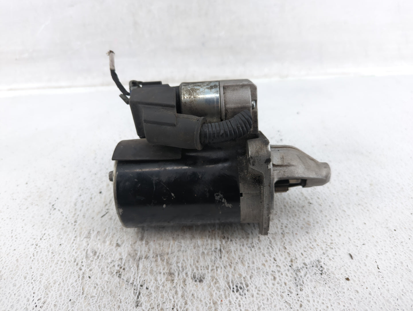 2013-2017 Hyundai Veloster Car Starter Motor Solenoid OEM P/N:36100-2B502 Fits Fits 2012 2013 2014 2015 2016 2017 OEM Used A