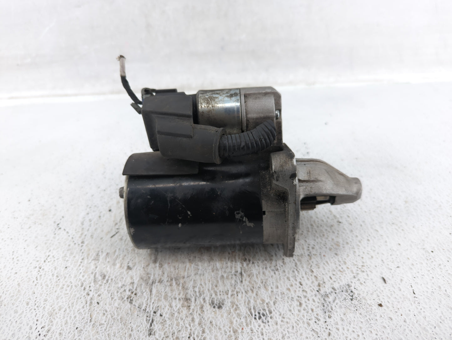 2013-2017 Hyundai Veloster Car Starter Motor Solenoid OEM P/N:36100-2B502 Fits Fits 2012 2013 2014 2015 2016 2017 OEM Used A