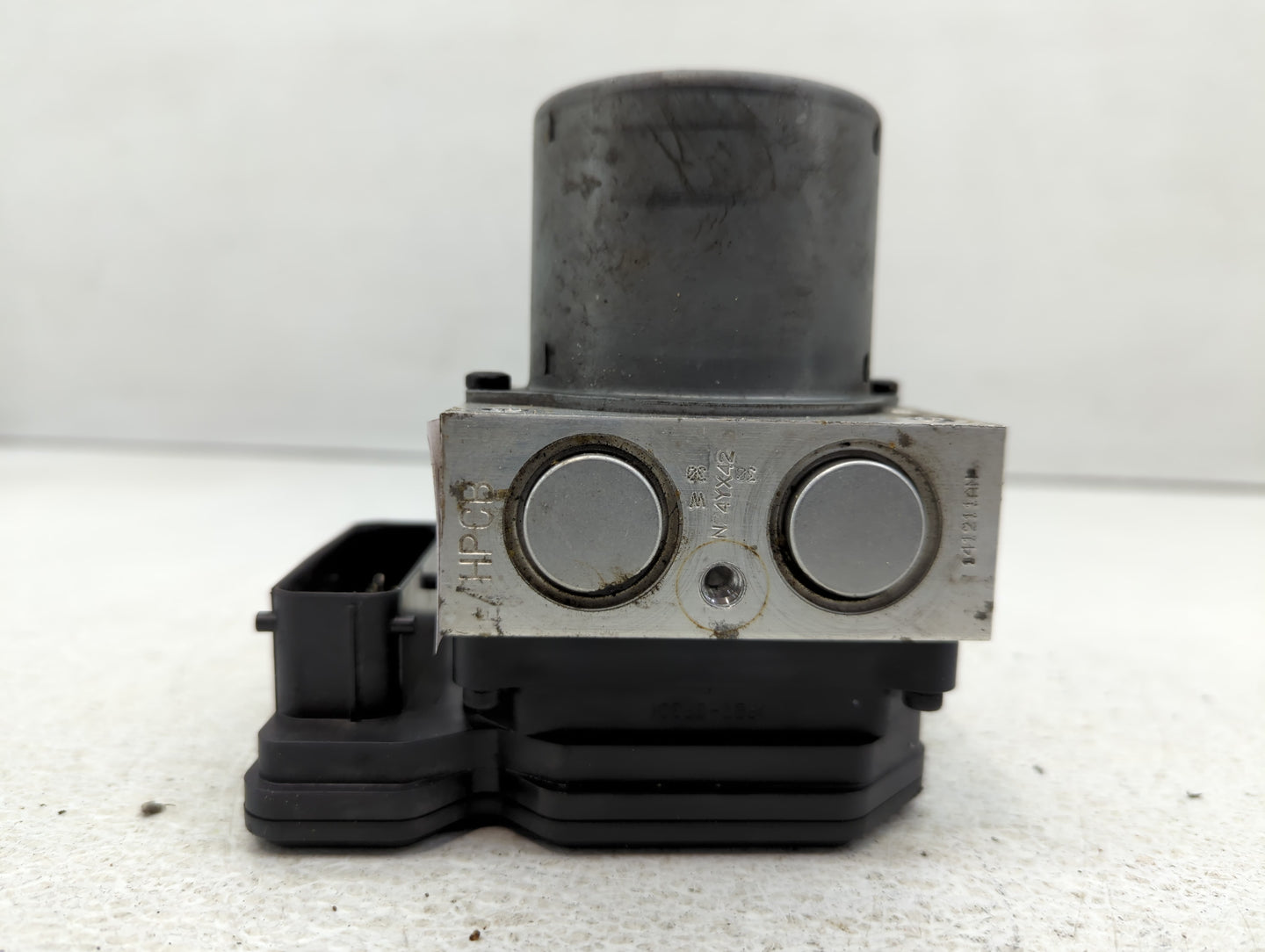 2015-2017 Hyundai Veloster ABS Pump Control Module Replacement P/N:58920-2V470 Fits Fits 2015 2016 2017 OEM Used Auto Parts 