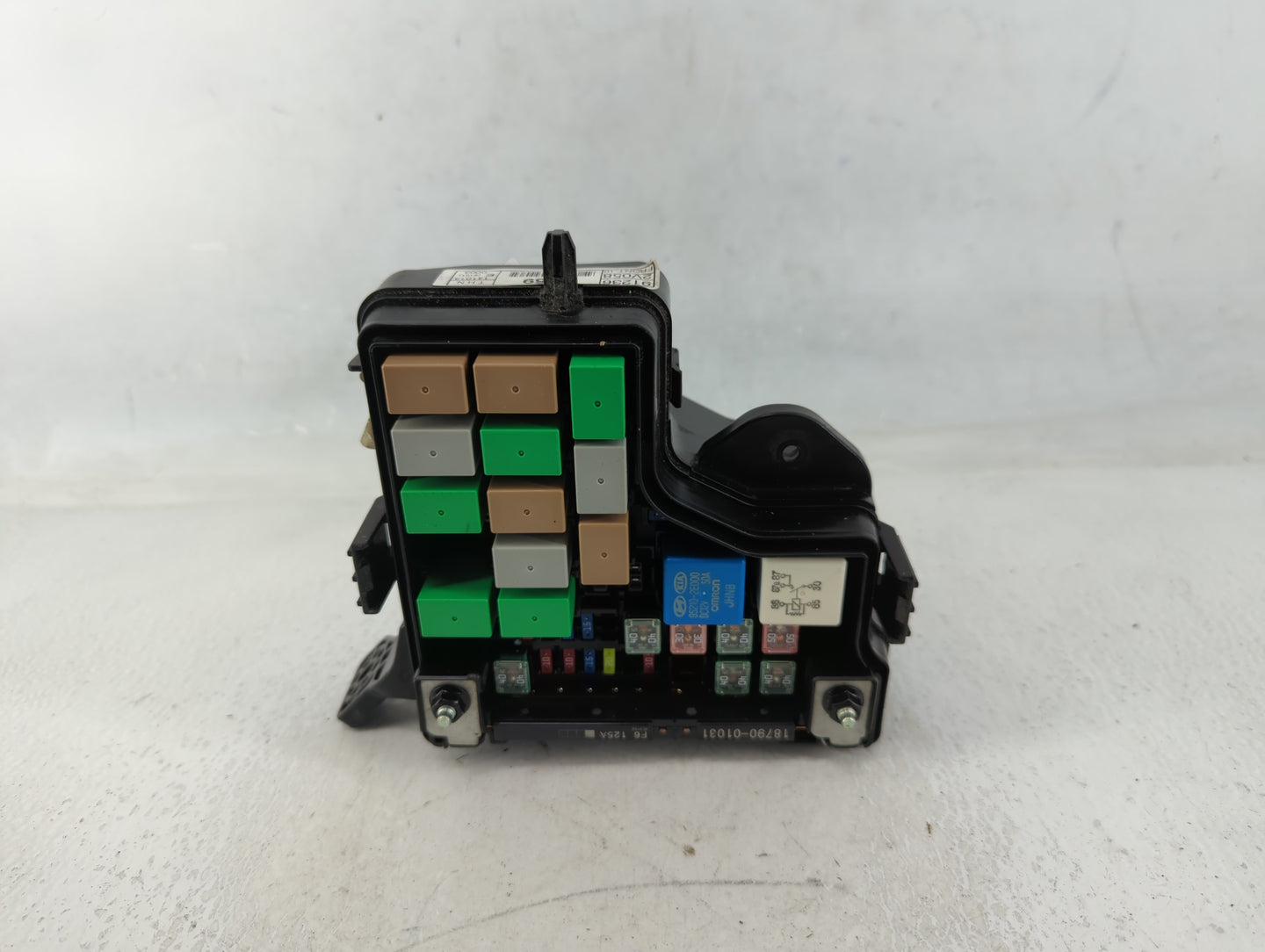 2015-2017 Hyundai Veloster Fusebox Fuse Box Panel Relay Module P/N:BE926027 N91236-2V058-10 Fits Fits 2015 2016 2017 OEM Use