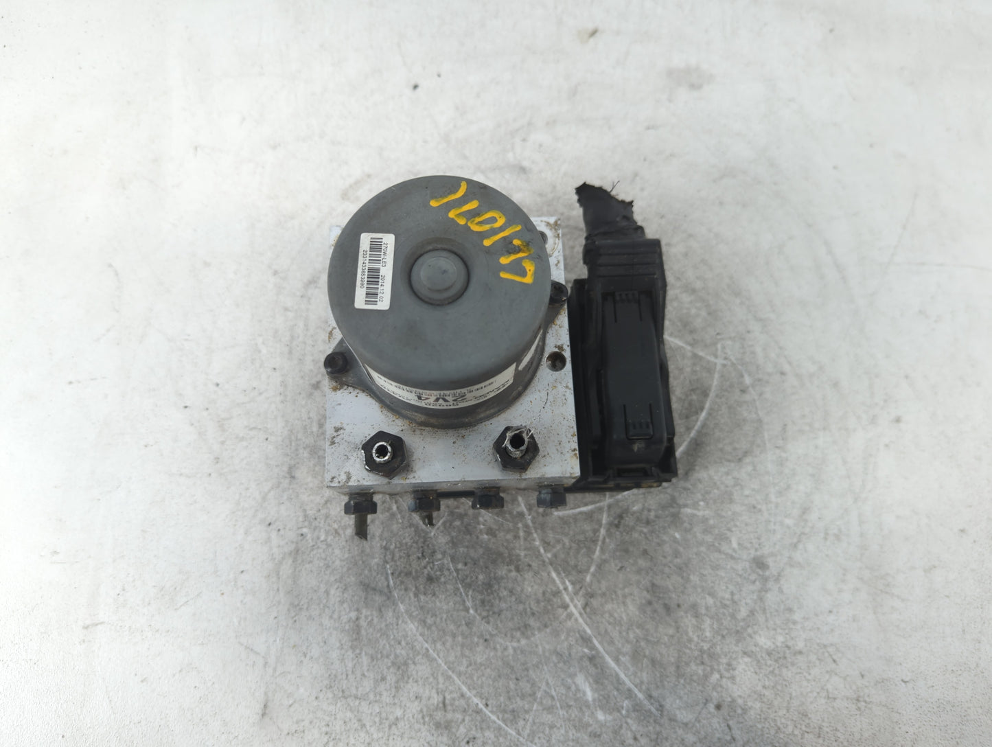2015-2017 Hyundai Veloster ABS Pump Control Module Replacement P/N:58920-2V470 Fits Fits 2015 2016 2017 OEM Used Auto Parts 