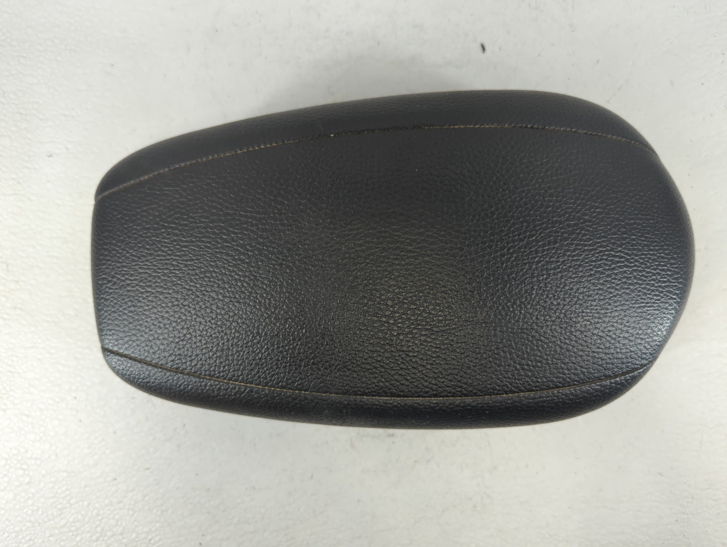 2012-2017 Hyundai Veloster Center Console Armrest Cover Lid Fits Fits 2012 2013 2014 2015 2016 2017 OEM Used Auto Parts - Oe